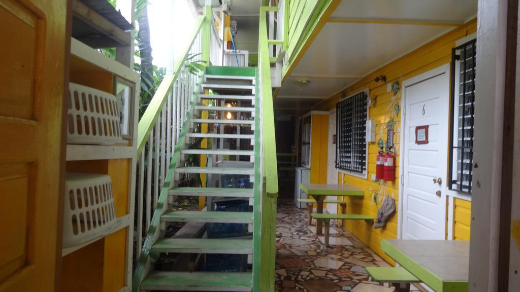 Cocopele Inn San Ignacio Bagian luar foto