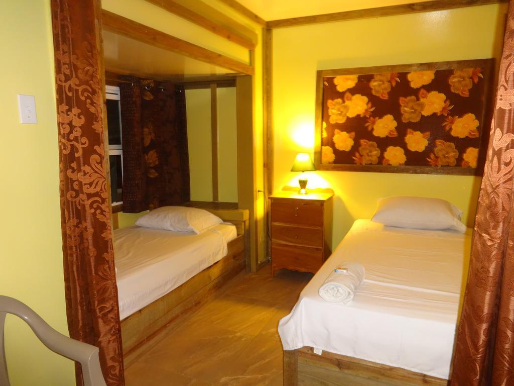 Cocopele Inn San Ignacio Bagian luar foto