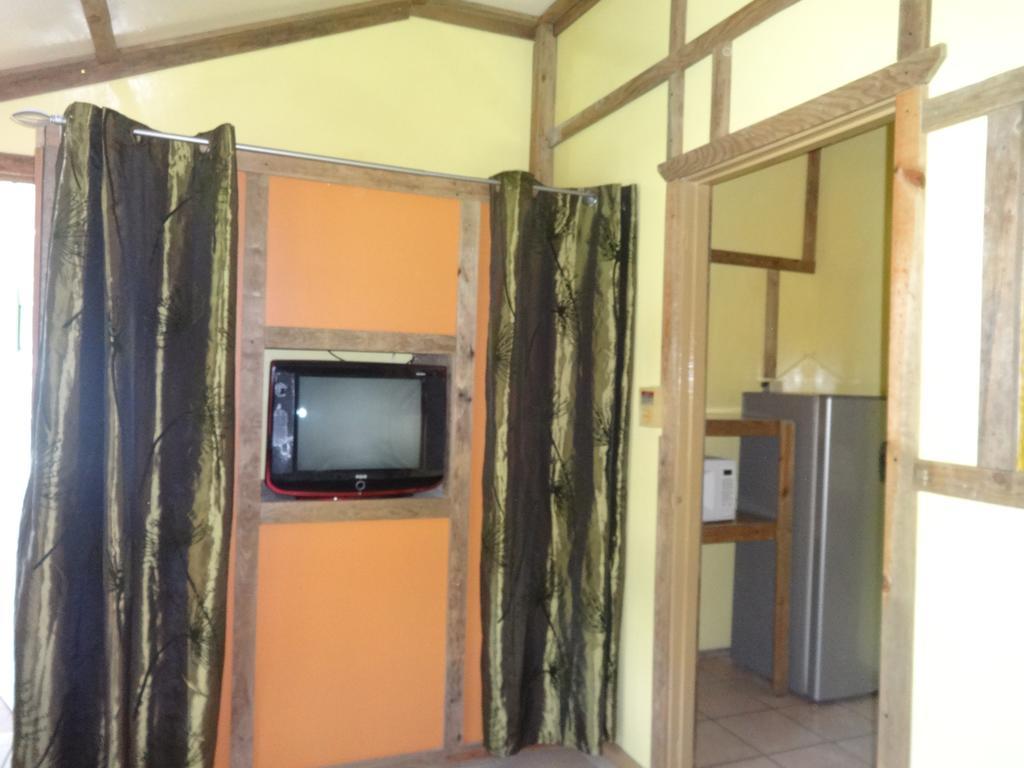 Cocopele Inn San Ignacio Bagian luar foto