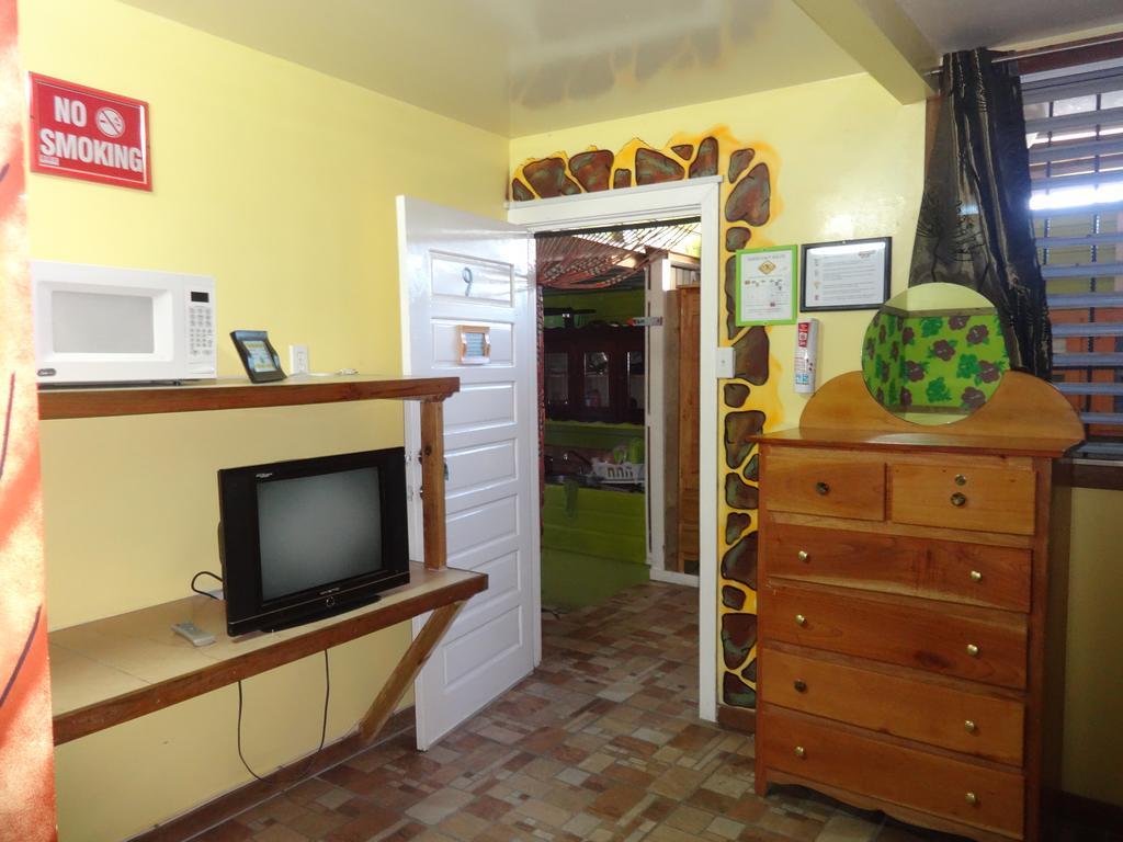 Cocopele Inn San Ignacio Bagian luar foto