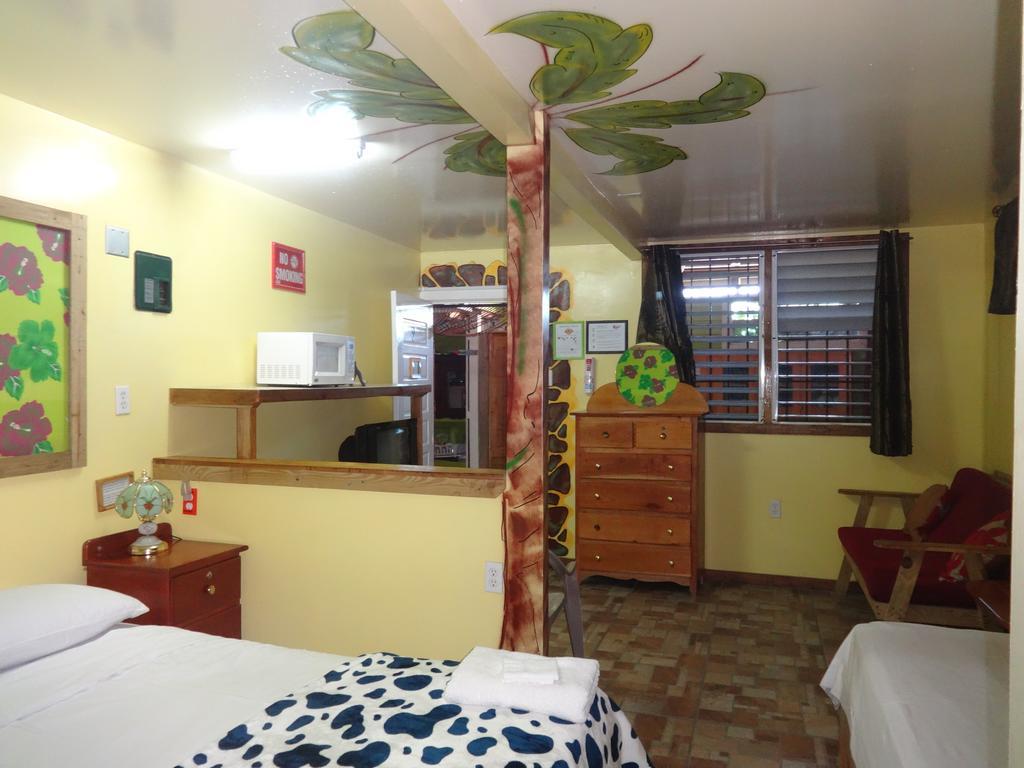 Cocopele Inn San Ignacio Bagian luar foto